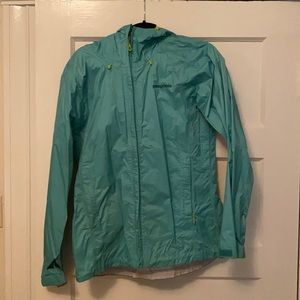 Patagonia mint green rain jacket